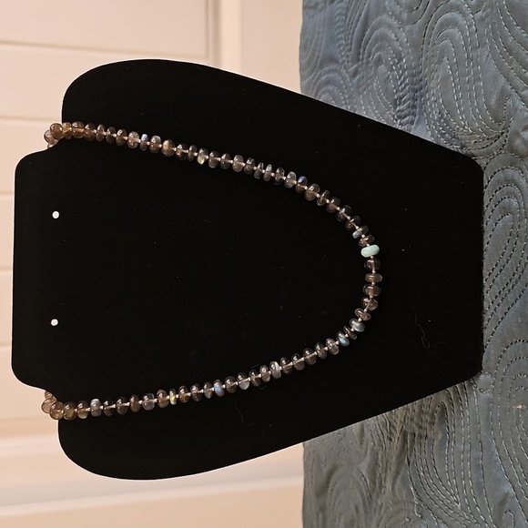 Elegant Labordorite Beaded Necklace with Turquoise Accents - Picture 1 of 9